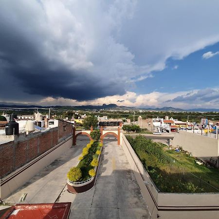 Auto Hotel Luz De Luna Guanajuato Zewnętrze zdjęcie